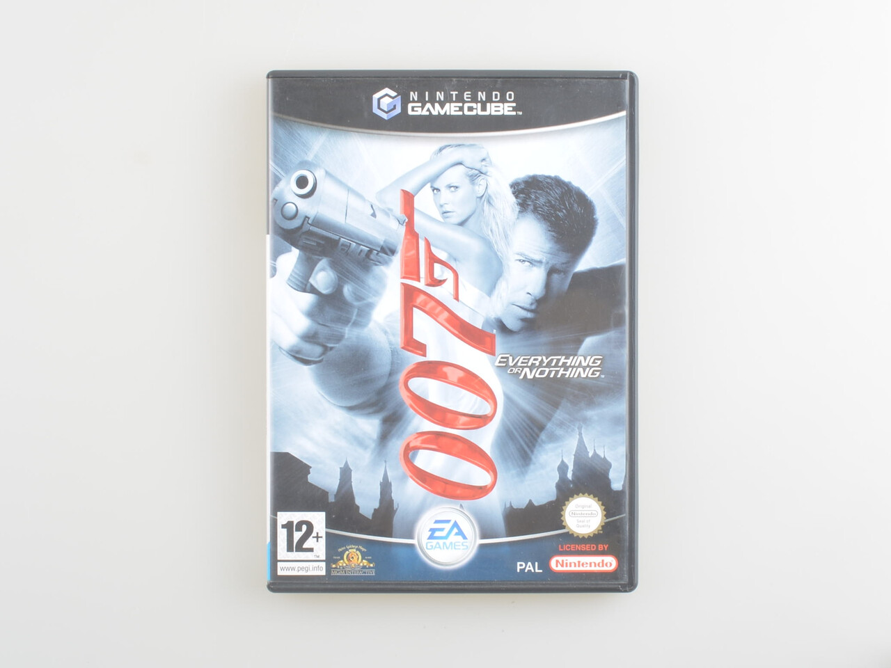 James Bond 007: Everything or Nothing (German)
